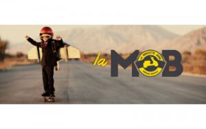 LA MOBILETTE JAUNE